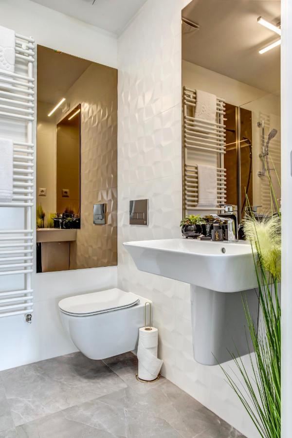 North Twin Apartment บูคาเรสต์ ภายนอก รูปภาพ